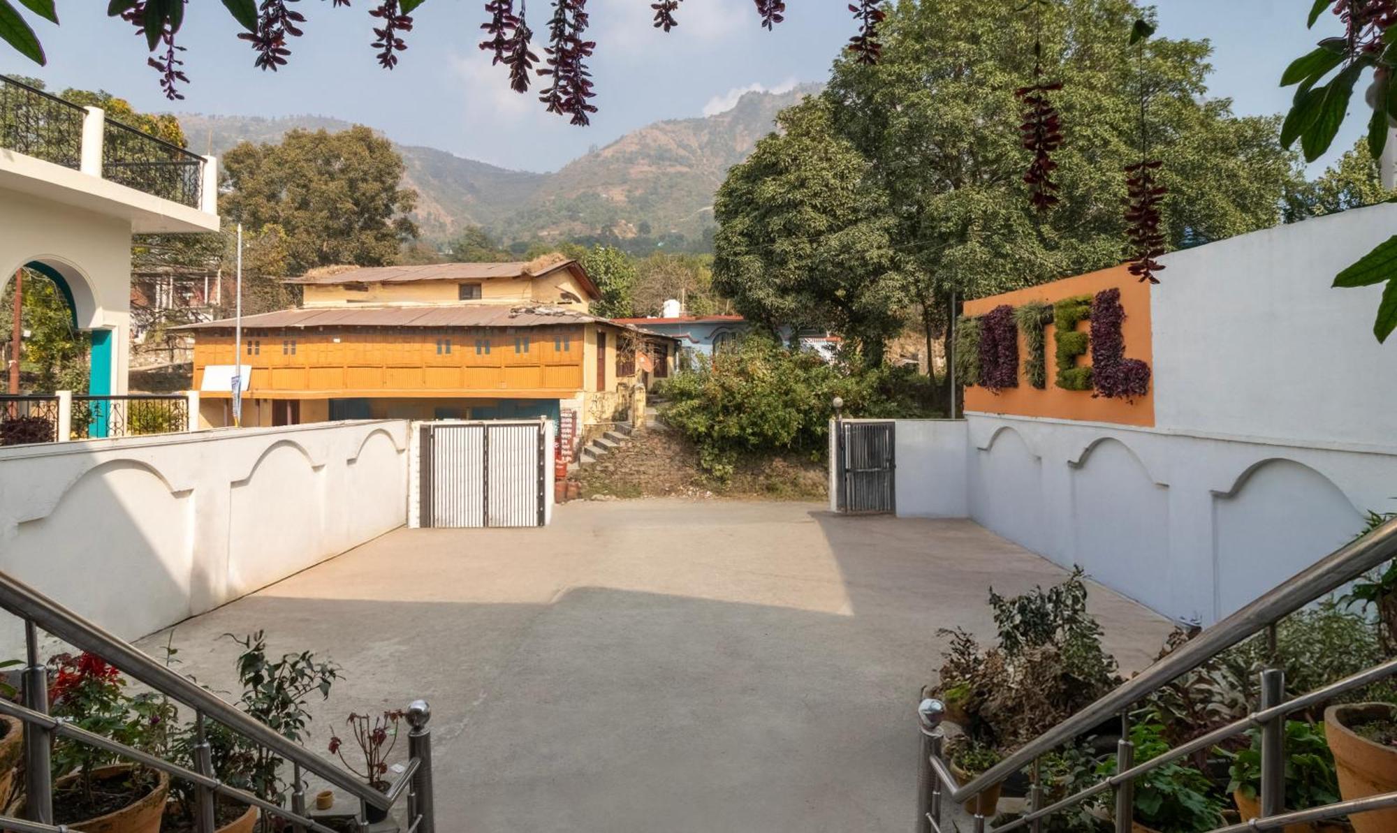 Treebo Spring Birds Hotel Bhīm Tāl Exterior foto